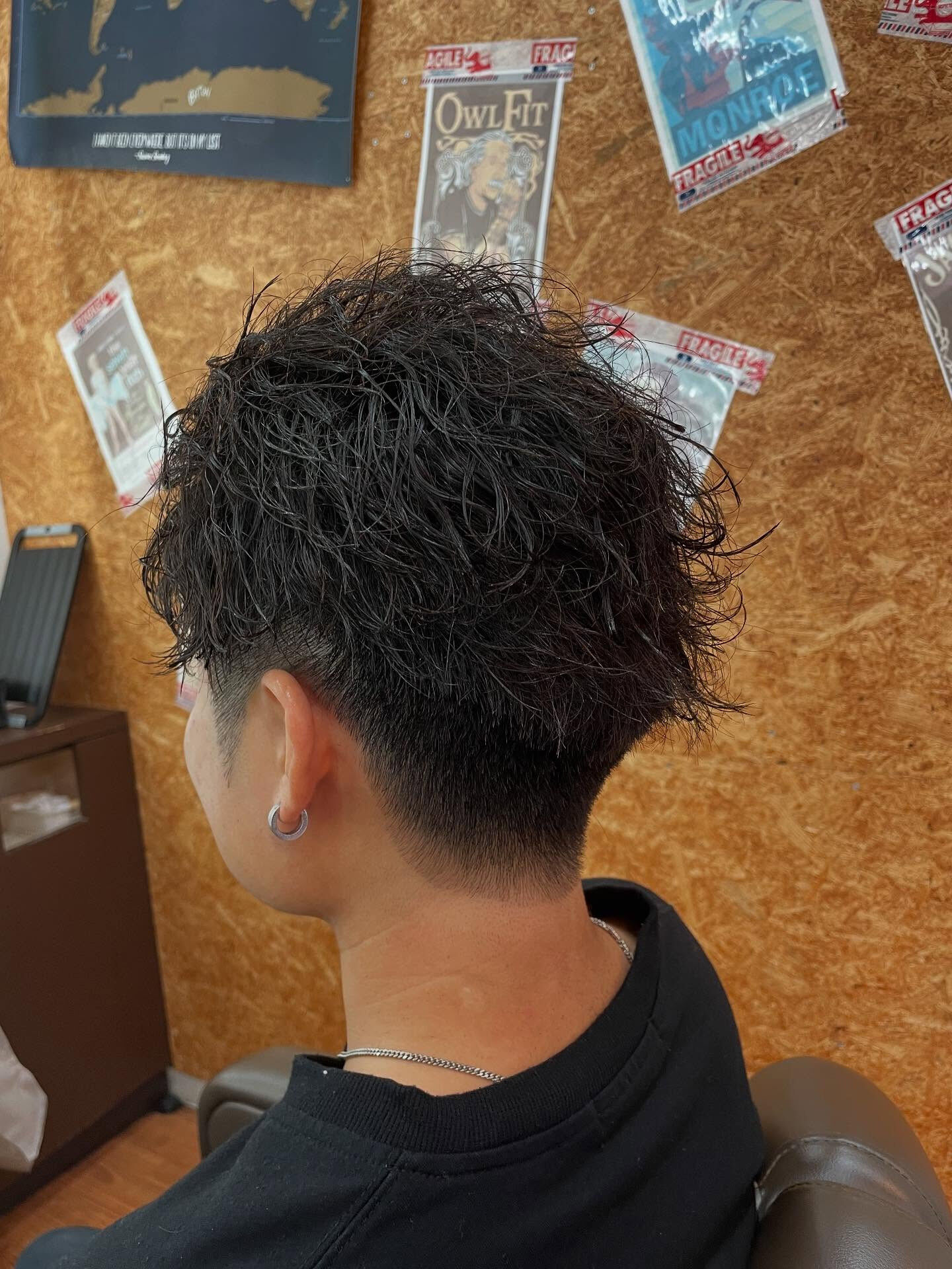 🌀波巻きパーマ×スパイキーヘア✨で秋のスタイルを一新しません