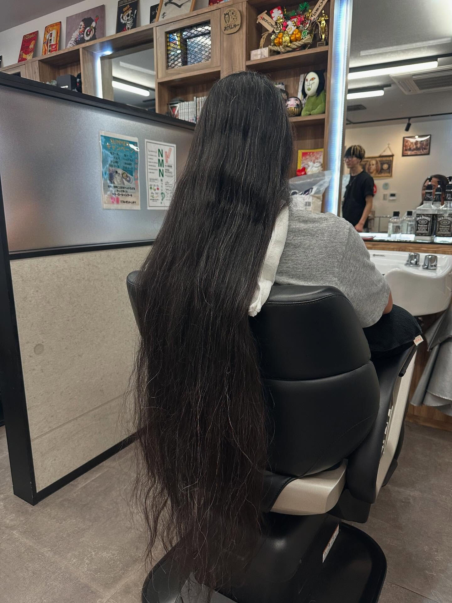 🎉お待たせしました！理容院と美容院の枠を超えて、あなたも新し
