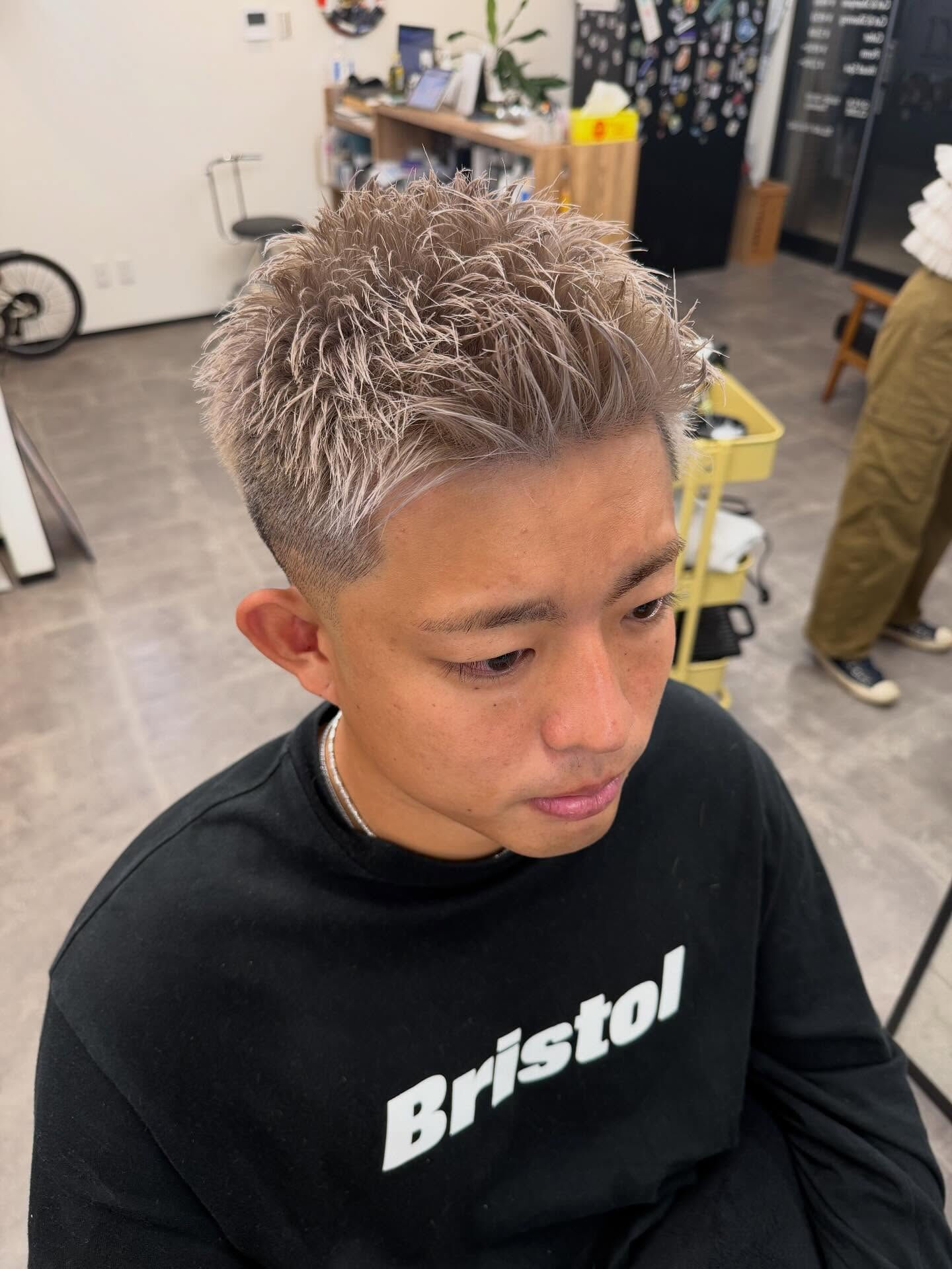 🚀メンズの髪型、進化系✨ 松戸から世界へ発信！✂️スキンフェ