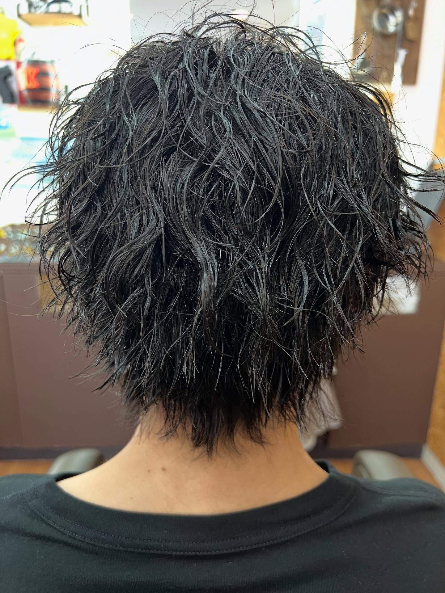 ウルフツイストスパイラル、パーマ、シェービング、ウルフセンタ