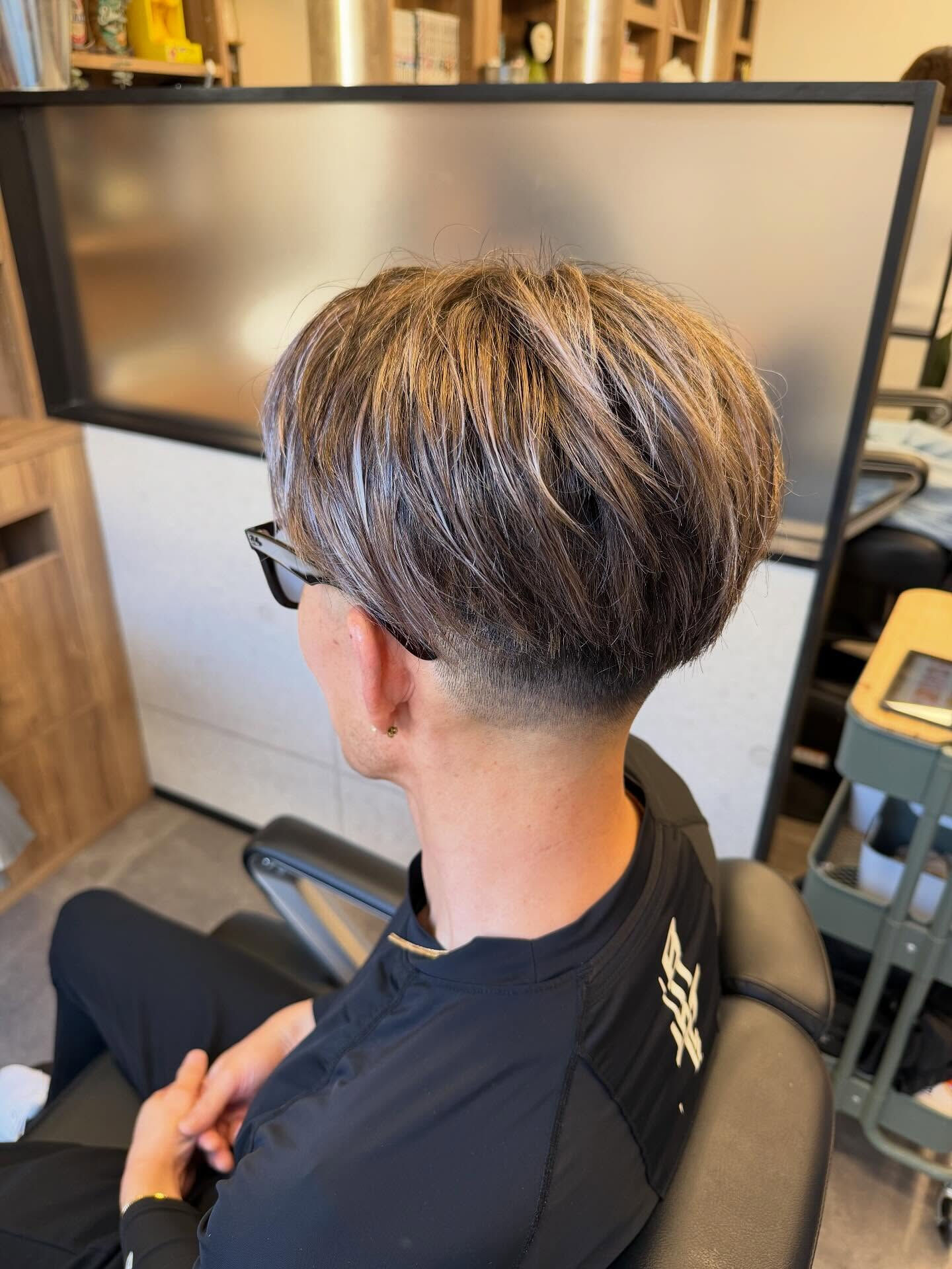 メンズのみなさん、最高のスタイルを手に入れたいですか？💇‍♂